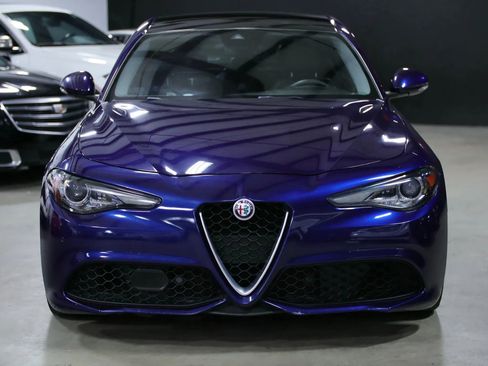 Used 2017 Alfa Romeo Giulia Ti w/ TI 19" Sport Package image 3