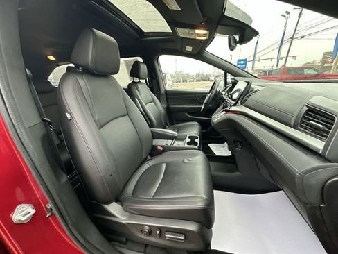 Used 2023 Honda Odyssey Sport image 30