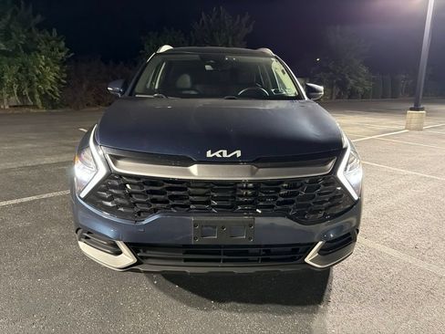 Used 2023 Kia Sportage EX AWD/4WD image 9