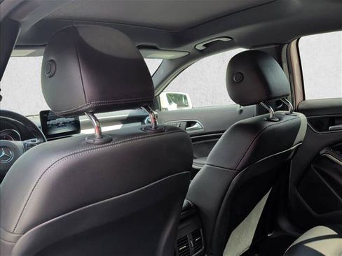 Used 2019 Mercedes-Benz GLA 250 image 17