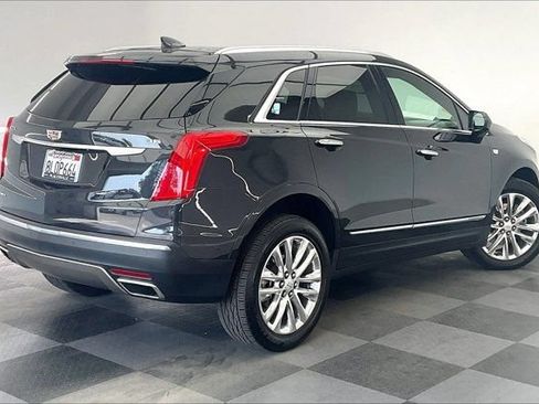 Used 2019 Cadillac XT5 Platinum AWD/4WD image 13