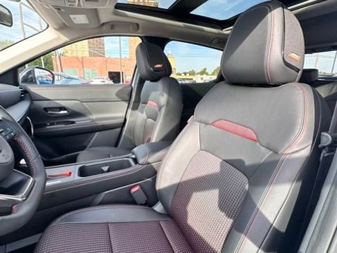 New 2026 Nissan Kicks SR w/ SR Premium Package image 27