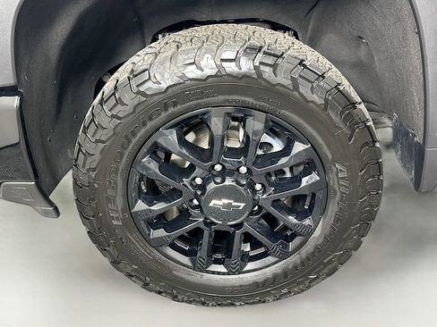 Used 2025 Chevrolet Silverado 2500 LT w/ Trail Boss Package image 30