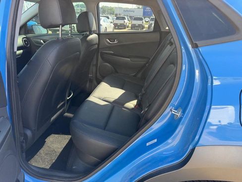 Used 2022 Hyundai Kona Limited w/ Cargo Package AWD/4WD image 8
