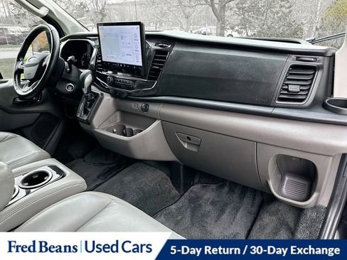 Used 2023 Ford Transit 150 Low Roof AWD image 31