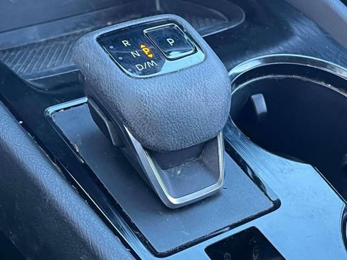 Used 2023 Nissan Rogue SV w/ SV Premium Package image 26