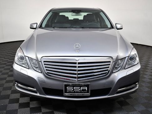 Used 2013 Mercedes-Benz E 350 Sedan image 2