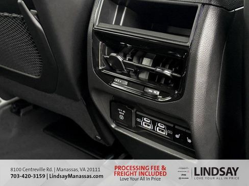 New 2025 Jeep Grand Cherokee Overland w/ Adv Protech Group III AWD/4WD image 13