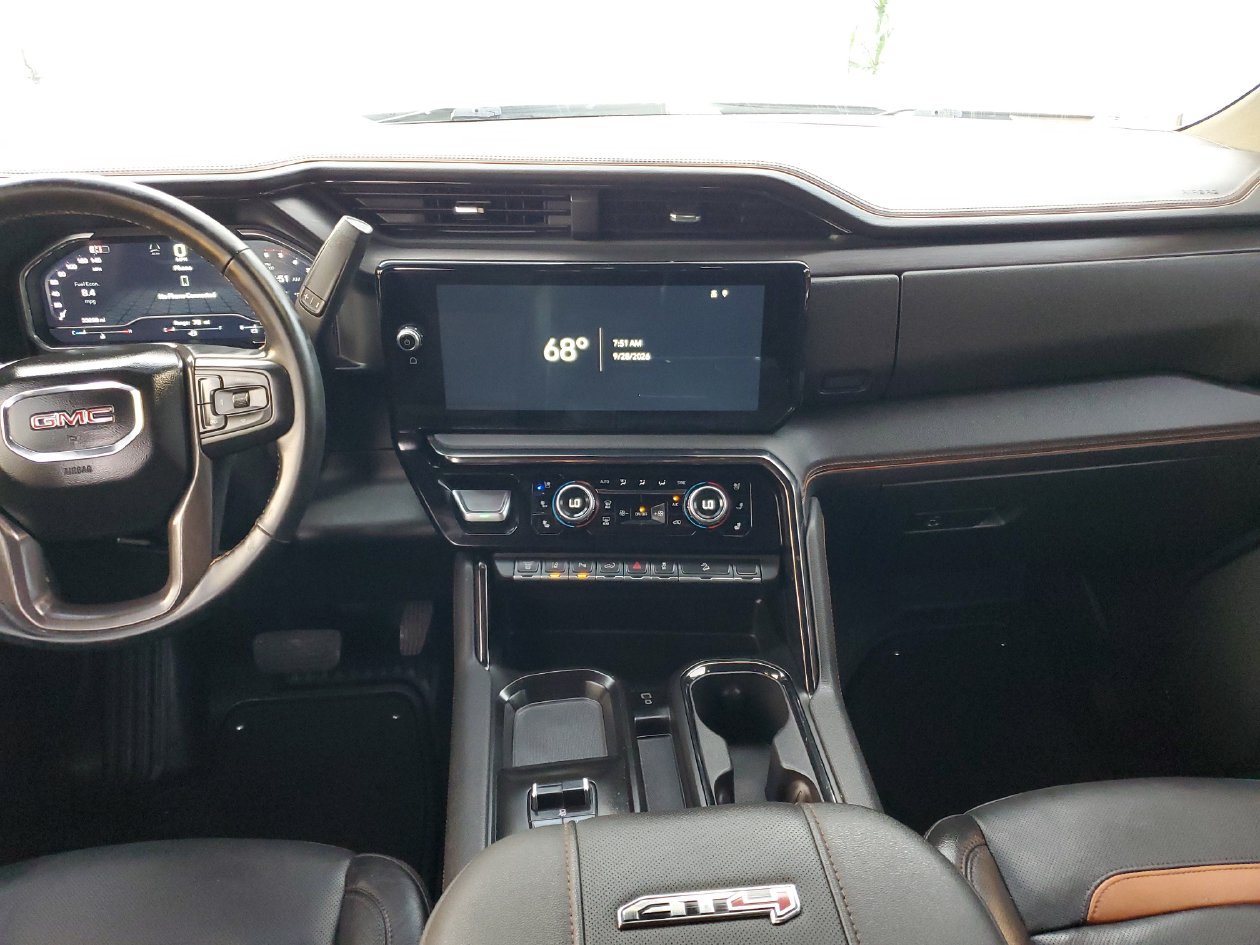 Used 2024 GMC Sierra 2500 AT4 w/ AT4 Premium Plus Package AWD/4WD image 14