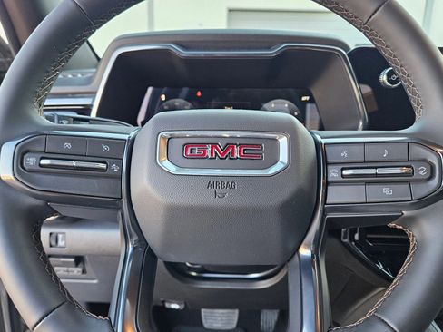 New 2026 GMC Canyon AT4 image 11