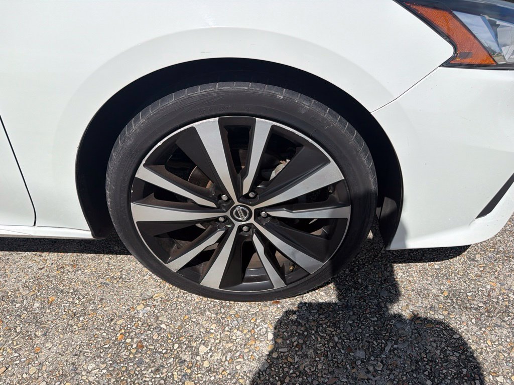 Used 2021 Nissan Altima 2.5 SR FWD image 24