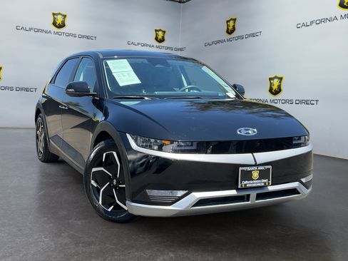 Used 2024 Hyundai Ioniq 5 SE RWD image 3