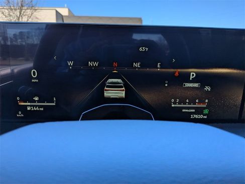 Used 2025 INFINITI QX80 Luxe w/ Cargo Package image 24