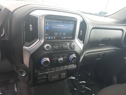 Used 2019 GMC Sierra 1500 Elevation w/ Elevation Value Package image 18