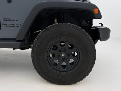 Used 2014 Jeep Wrangler Unlimited Sport w/ Quick Order Package 24S image 28