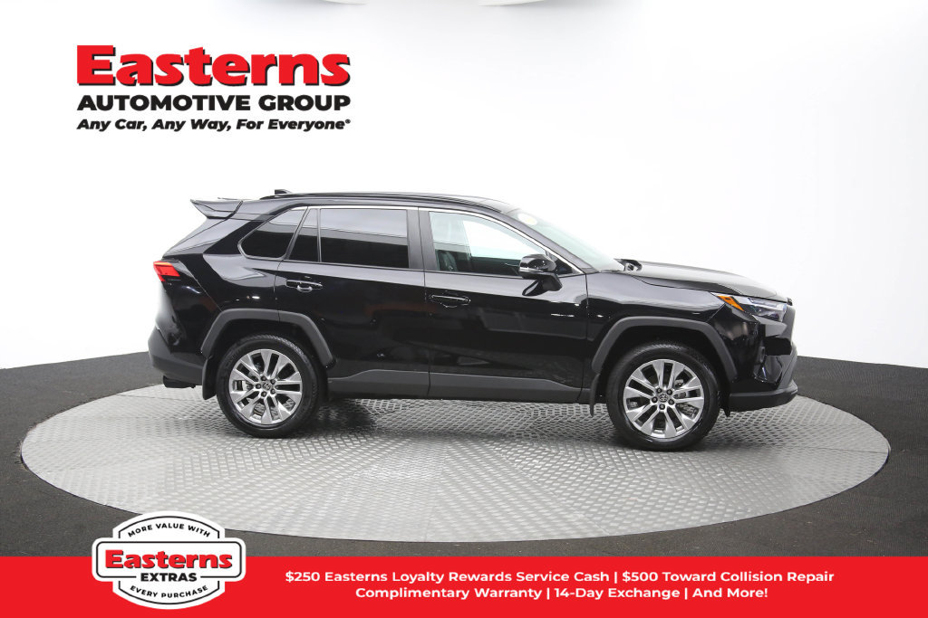 Used 2025 Toyota RAV4 XLE Premium w/ Weather Package AWD/4WD image 53