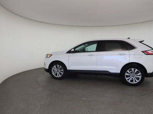 Used 2024 Ford Edge Titanium w/ Equipment Group 301A AWD/4WD image 15