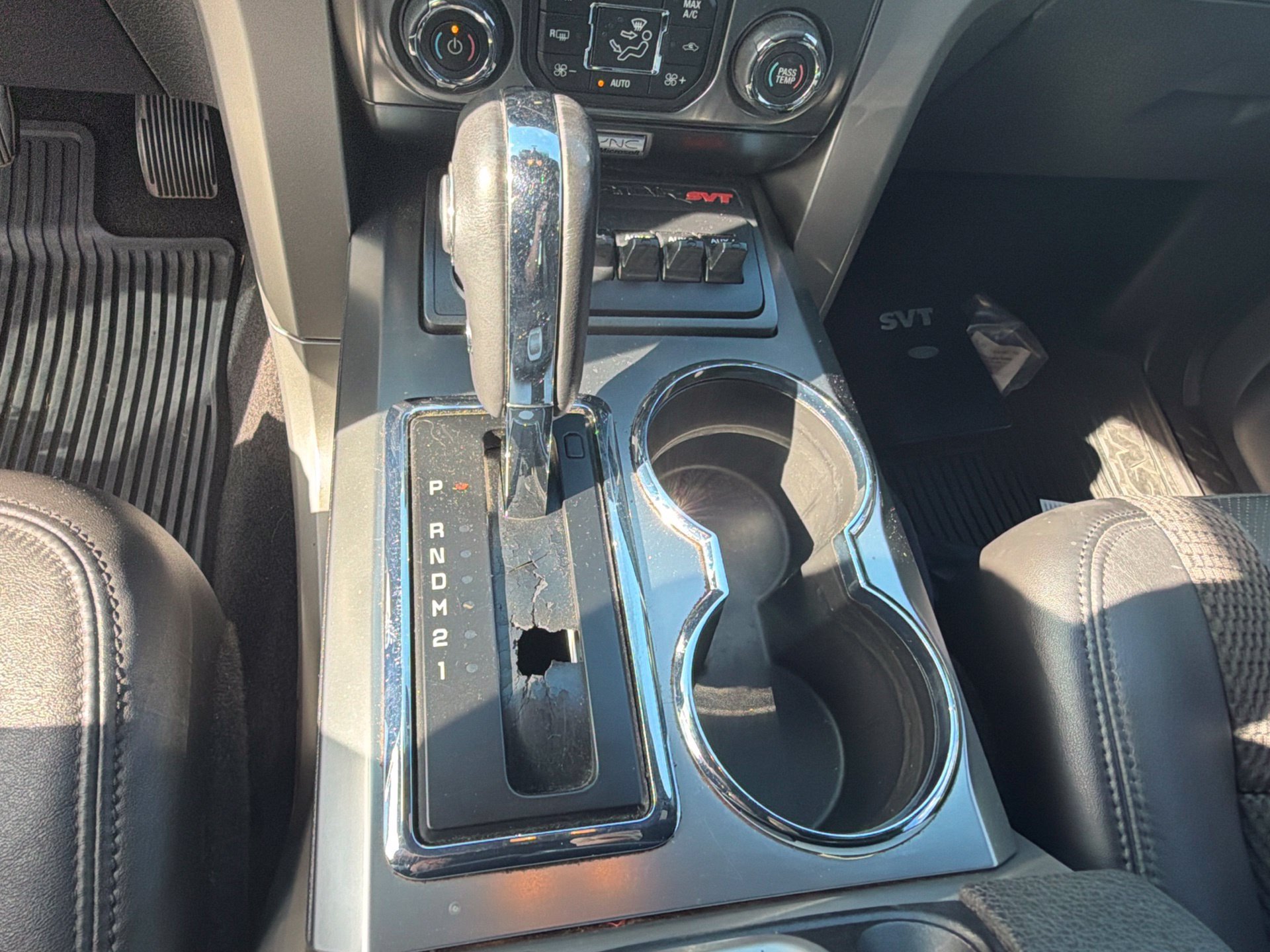 Used 2014 Ford F150 Raptor w/ Equipment Group 801A Luxury AWD/4WD image 20