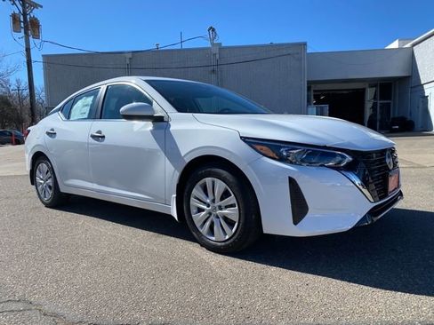 New 2025 Nissan Sentra S image 7