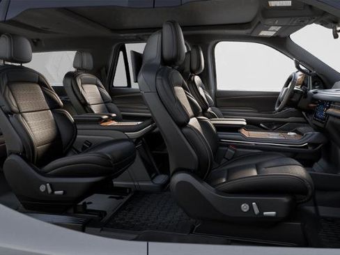 New 2025 Lincoln Navigator L Black Label image 28