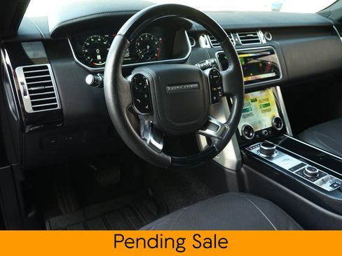 Used 2019 Land Rover Range Rover HSE image 8