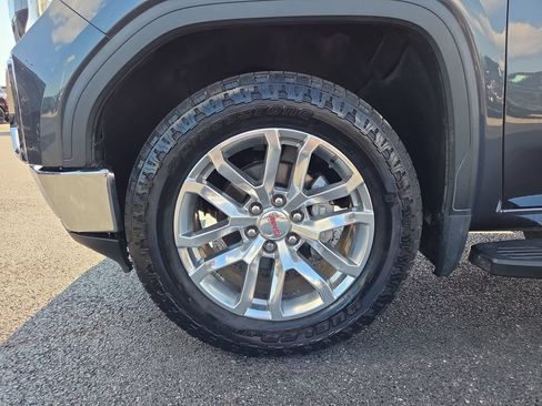 Used 2022 GMC Sierra 1500 SLT w/ SLT Premium Plus Package AWD/4WD image 10