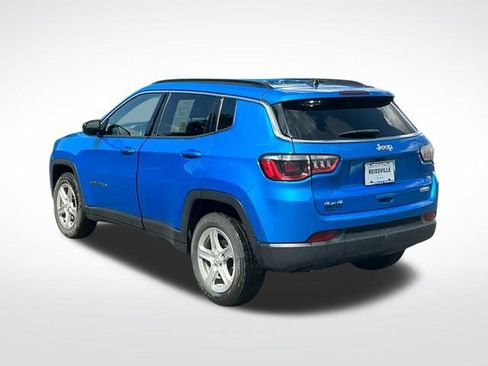 Used 2024 Jeep Compass Latitude AWD/4WD image 5