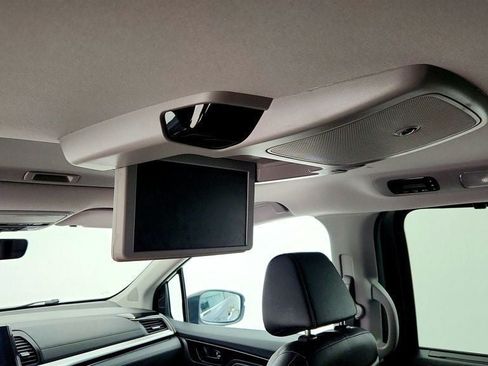 Used 2023 Honda Odyssey Touring image 23