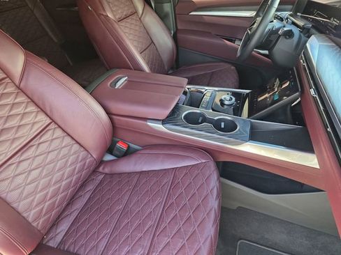 Used 2026 Cadillac Escalade Sport w/ Touring Package AWD/4WD image 11