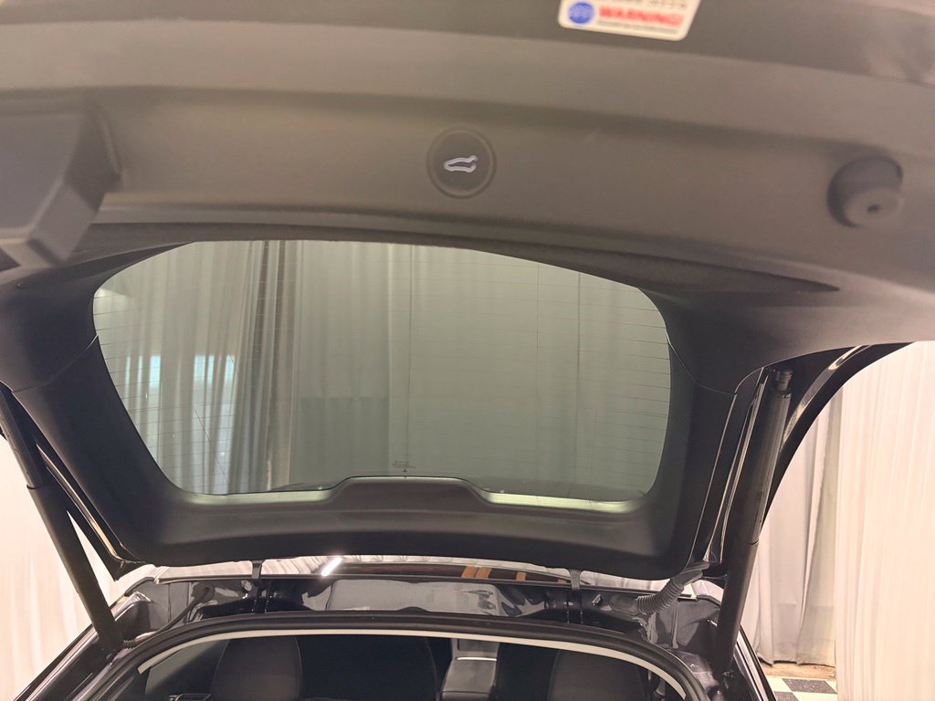 Used 2024 Tesla Model Y Long Range AWD/4WD image 8