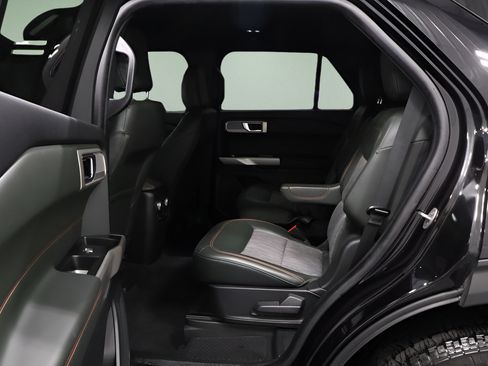 Used 2023 Ford Explorer Timberline w/ Timberline Technology Package AWD/4WD image 13