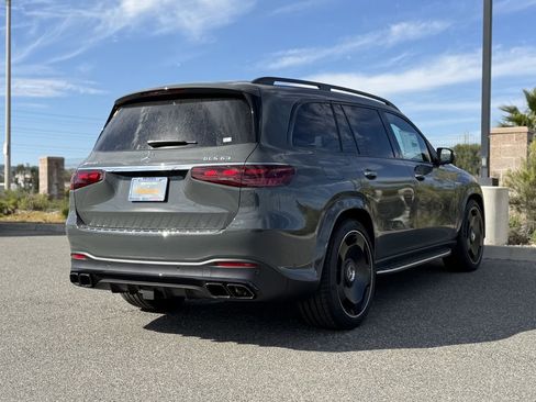 New 2026 Mercedes-Benz GLS 63 AMG 4MATIC image 8