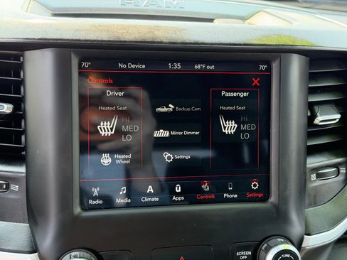 Used 2019 RAM 1500 Big Horn image 24