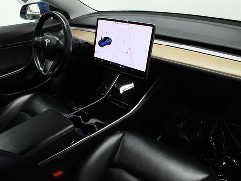 Used 2019 Tesla Model 3 Long Range image 10