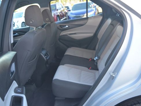 Used 2020 Chevrolet Equinox LT image 11