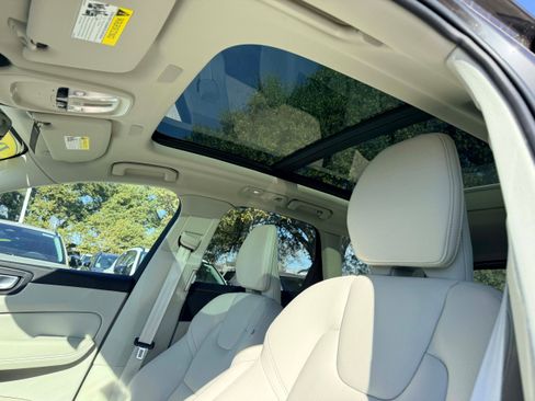 Certified 2024 Volvo XC60 T8 Plus w/ Protection Package Premier image 13