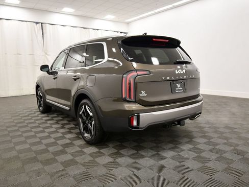 Certified 2025 Kia Telluride EX X-Line AWD/4WD image 5