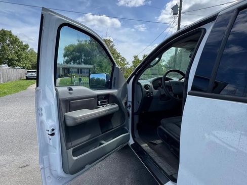 Used 2004 Ford F150 XLT RWD image 5