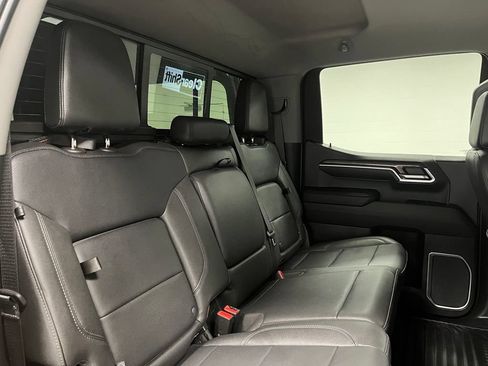 Used 2022 Chevrolet Silverado 1500 LTZ AWD/4WD image 54