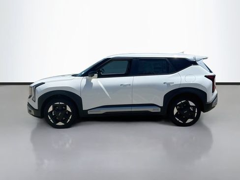 New 2027 Kia Seltos S FWD image 4