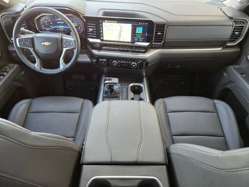 Used 2025 Chevrolet Silverado 1500 LTZ w/ LTZ Premium Texas Edition AWD/4WD image 16