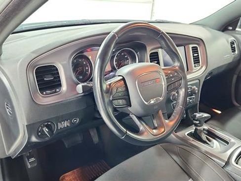 Used 2023 Dodge Charger SXT image 10