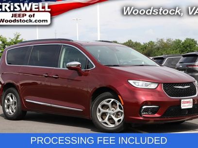 Used 2022 Chrysler Pacifica Limited
