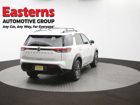 Used 2024 Nissan Pathfinder SV w/ SV Premium Package AWD/4WD image 44