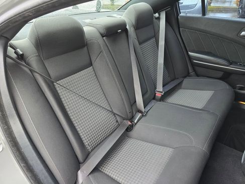 Used 2019 Dodge Charger Scat Pack image 9