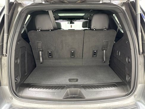 Used 2022 Chevrolet Tahoe LT image 16