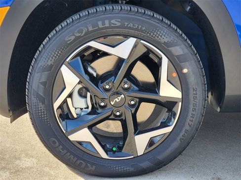 New 2026 Kia Seltos S image 8