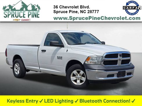 Used 2018 RAM 1500 Express RWD image 1
