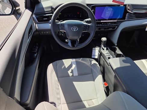 New 2026 Toyota Camry SE FWD image 7
