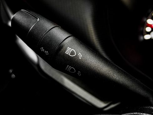 Used 2024 Jeep Compass Trailhawk image 25